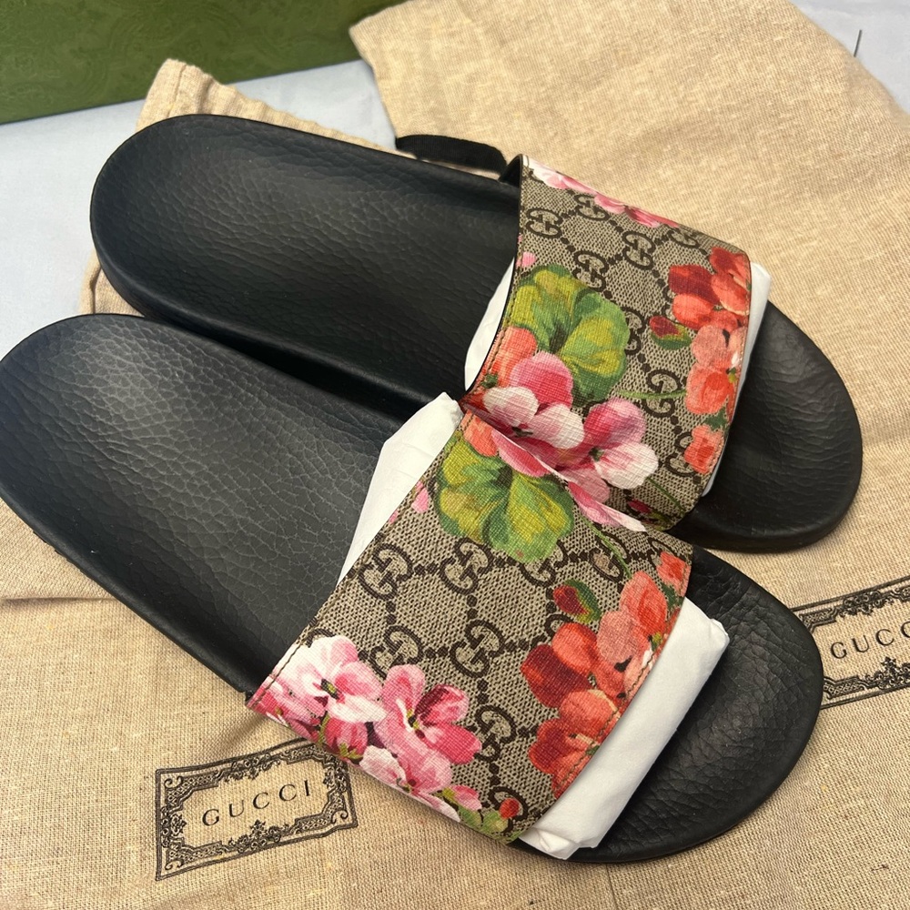 GUCCI BLOOM SLIDES